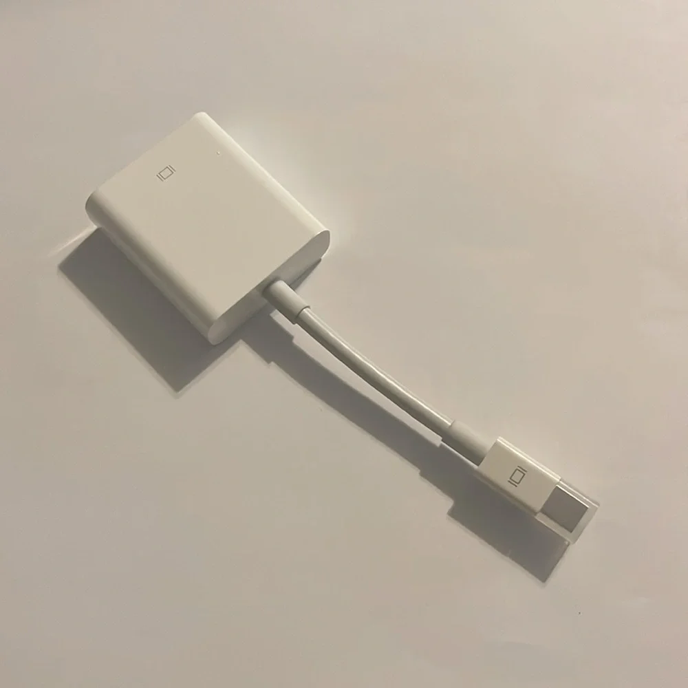 APPLE Mini DisplayPort to VGA Adapter